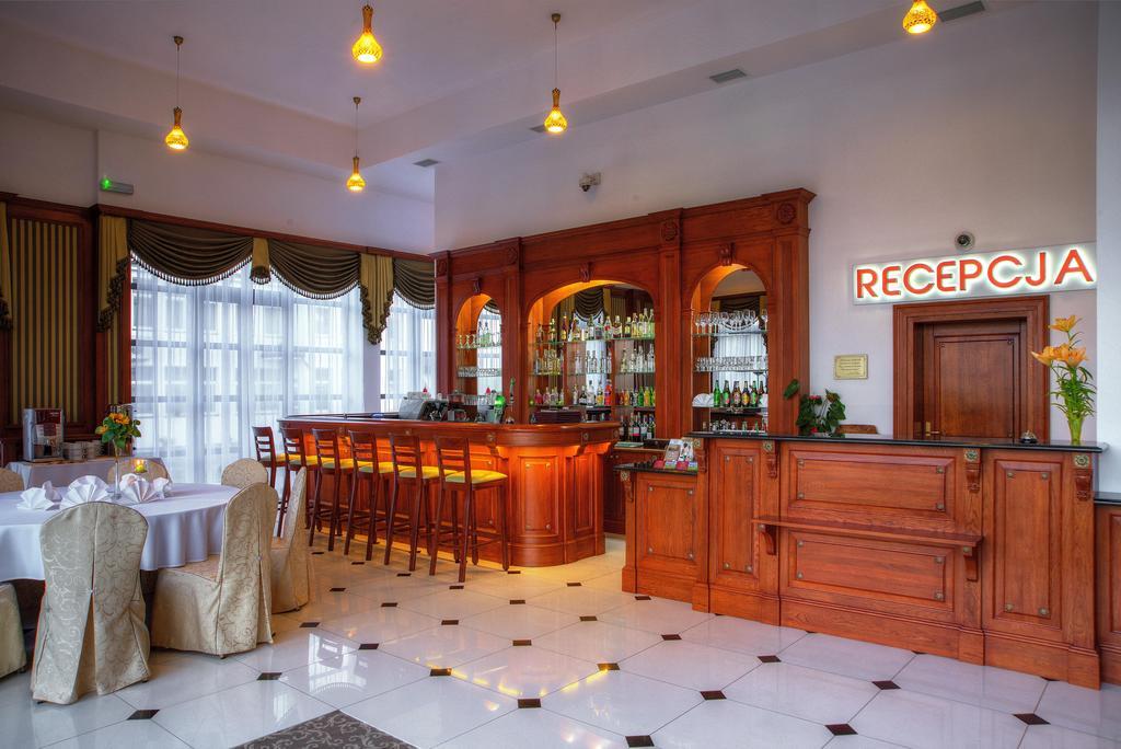 Hotel Łańcut Εξωτερικό φωτογραφία